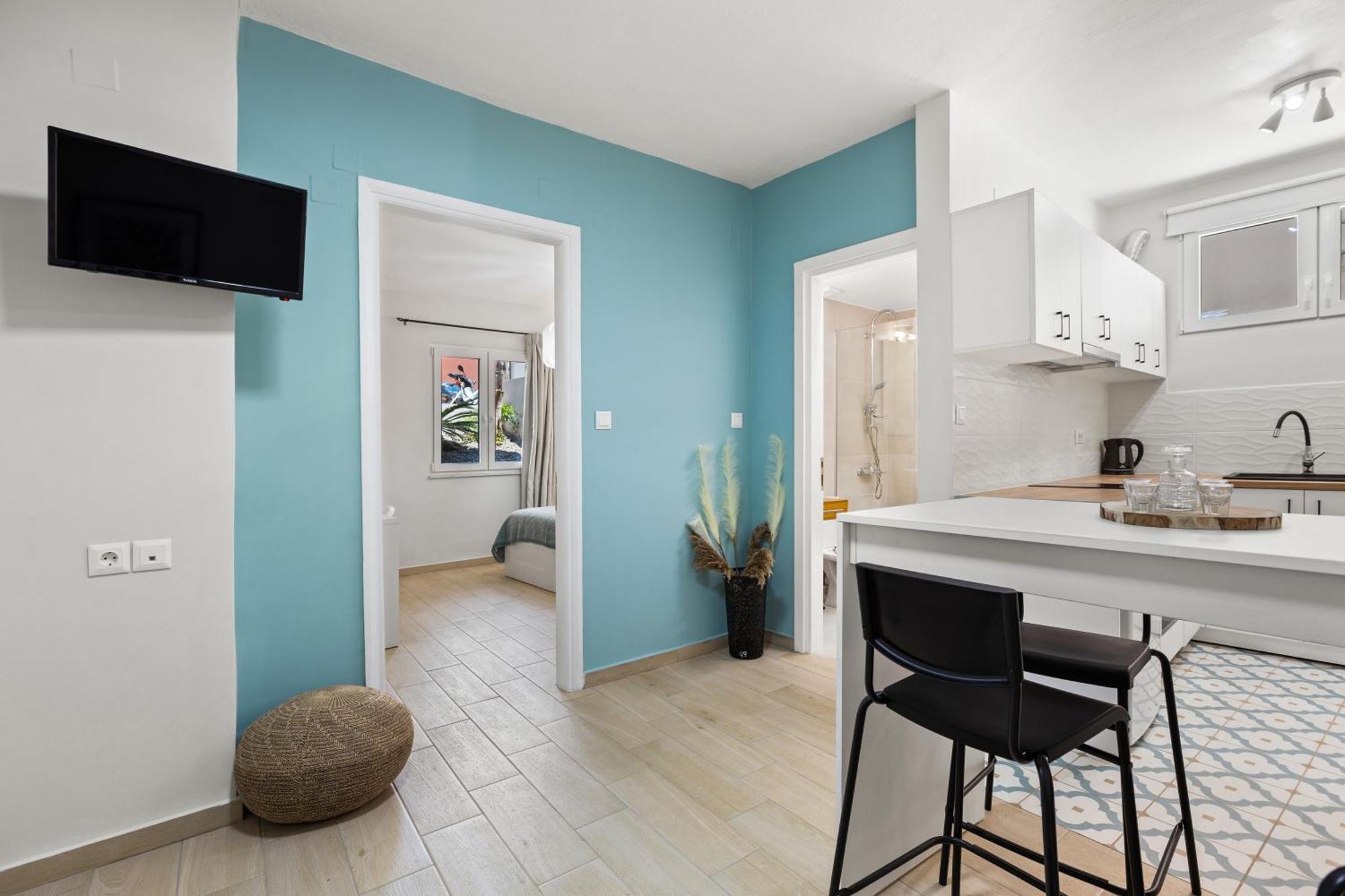 Nisos Apartments, Chania Center